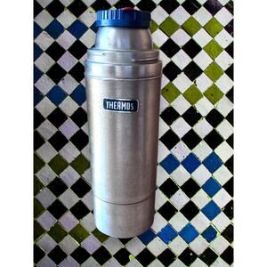 Vintage Thermos Brand Stainless Steel Vacuum Bottle Model 2464 – 1 Liter – 1982